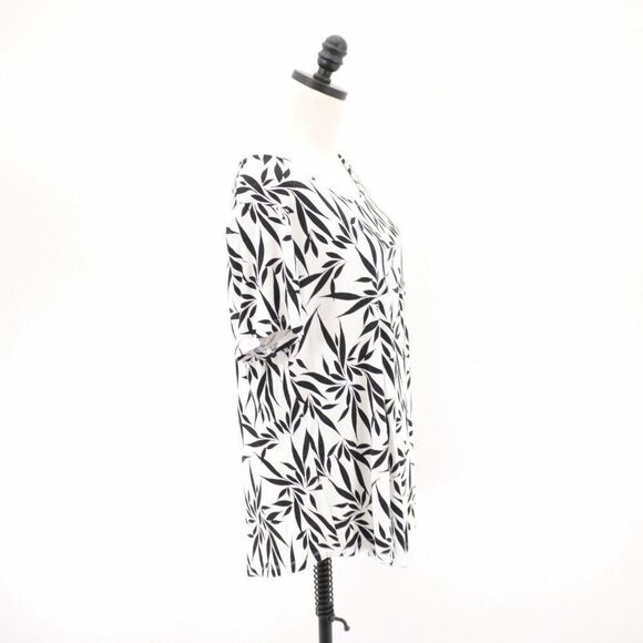 Jm Collection White And Black Leaf Print Scoop Neck Top Large Short Sleeve Rayon - Picture 6 of 8